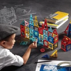 FAO Schwarz Magnetic Tile Set 40pc