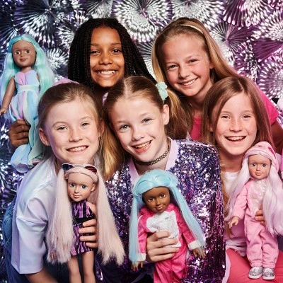 I'M A WOW Glow Edition Ruby The Tiger 14" Fashion Doll 11 I'M A WOW Glow Edition Ruby The Tiger 14" Fashion Doll - Image 10